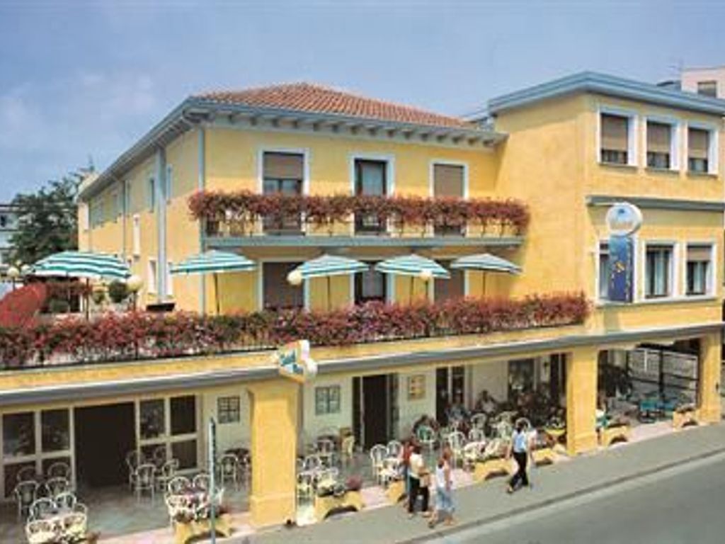 Al Mare Hotel