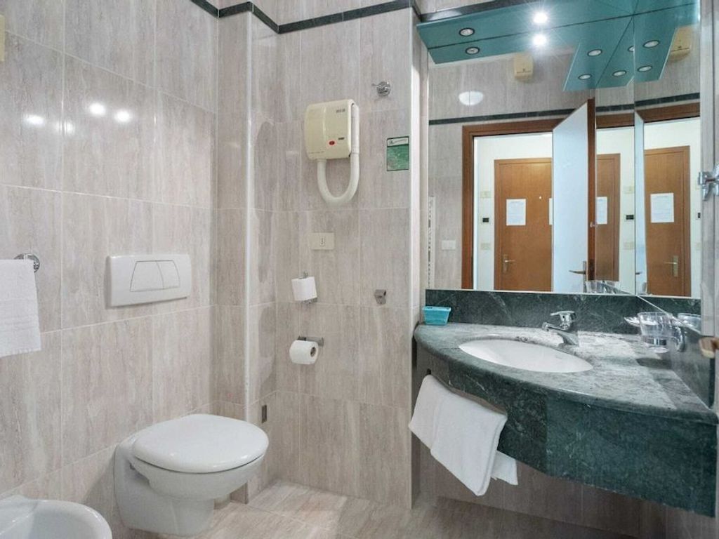 HOTEL VENCA'