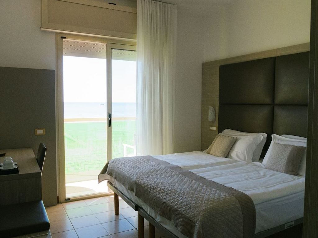 Hotel Bristol