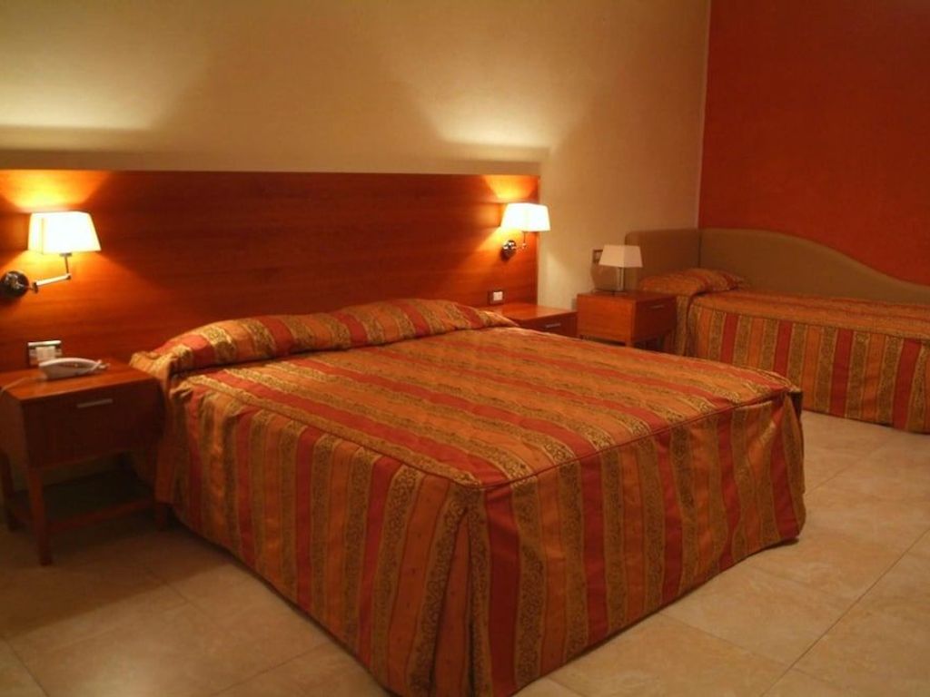 Hotel Demar