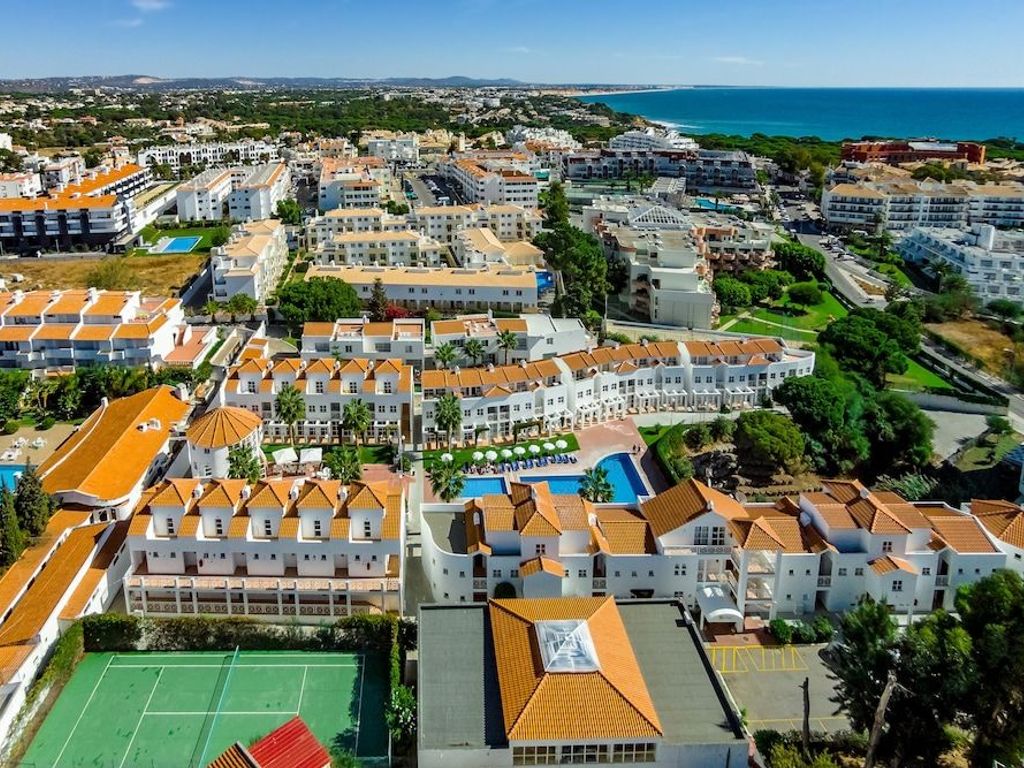 Apartamentos Turísticos Club Ouratlântico