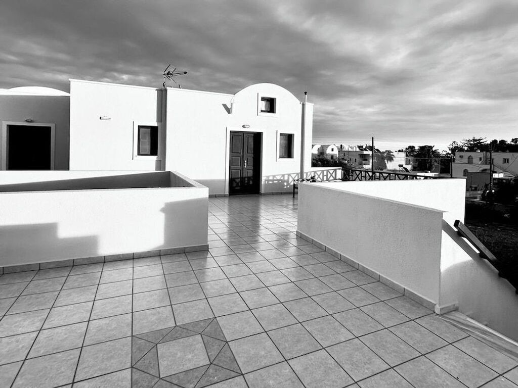 Irigeneia Hotel