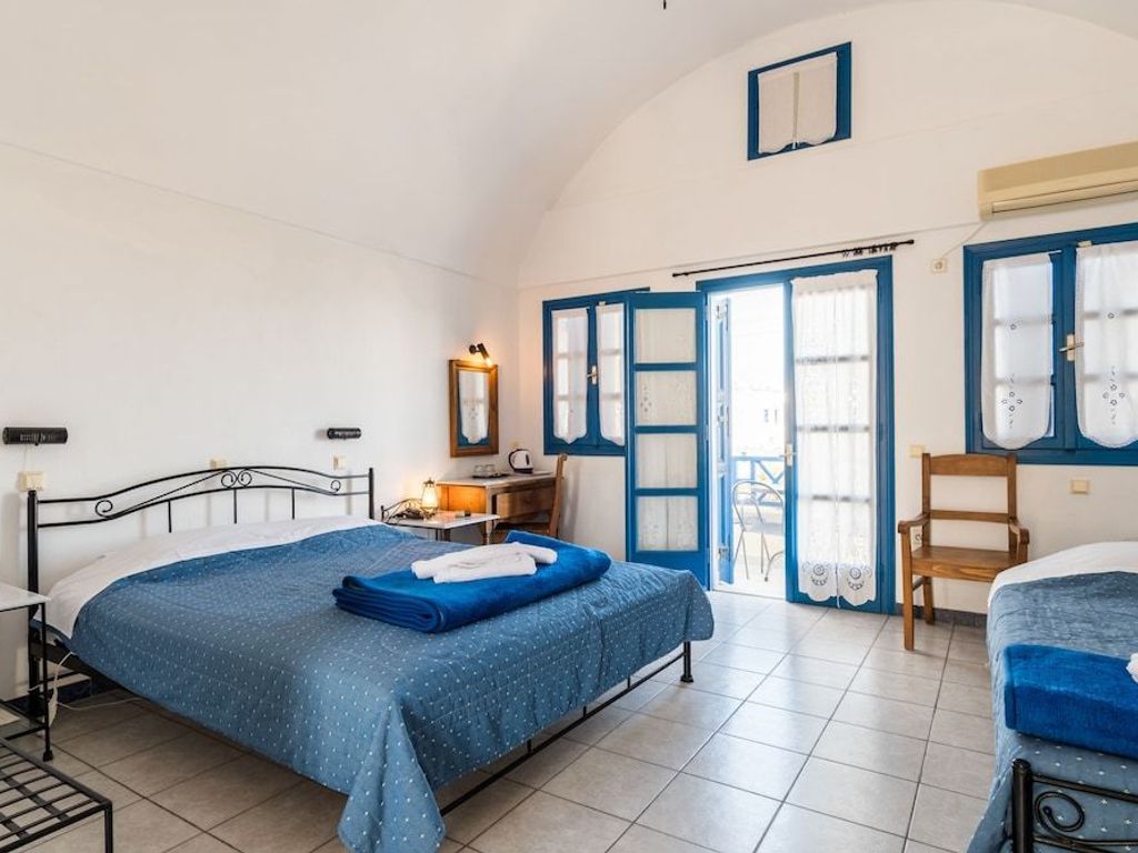 Irigeneia Hotel