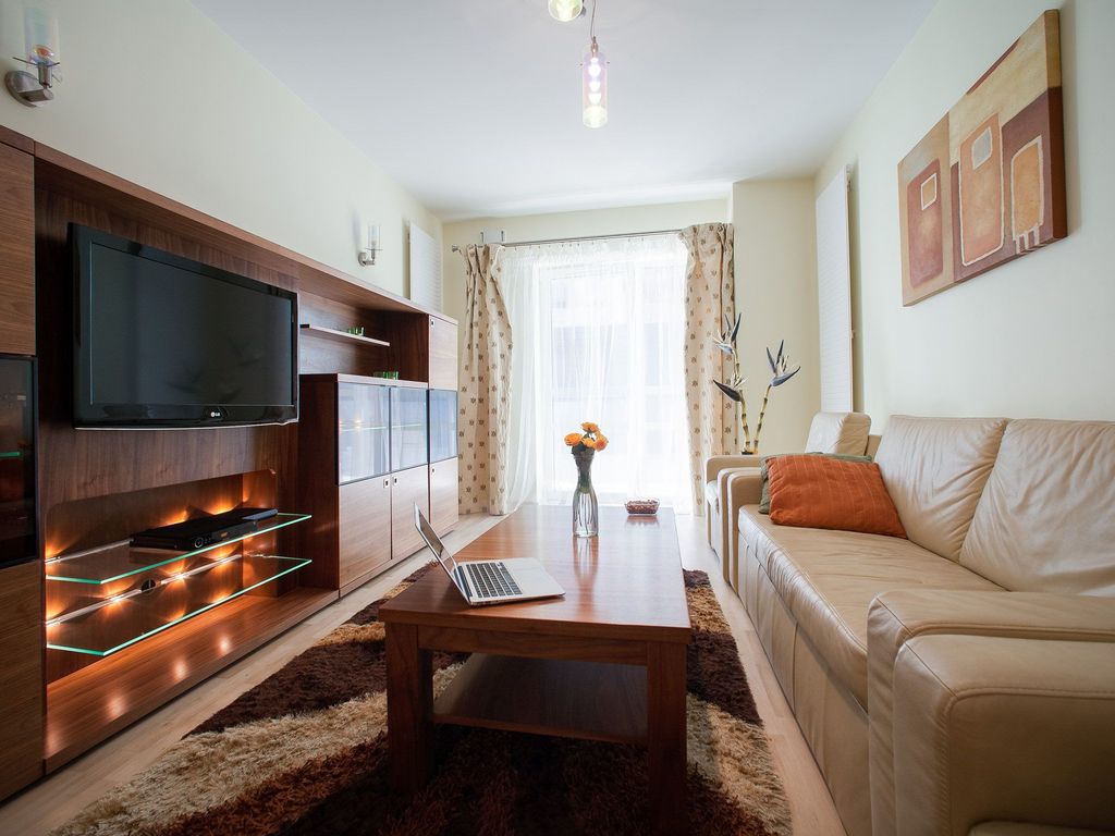 Platinum Towers E-Apartments