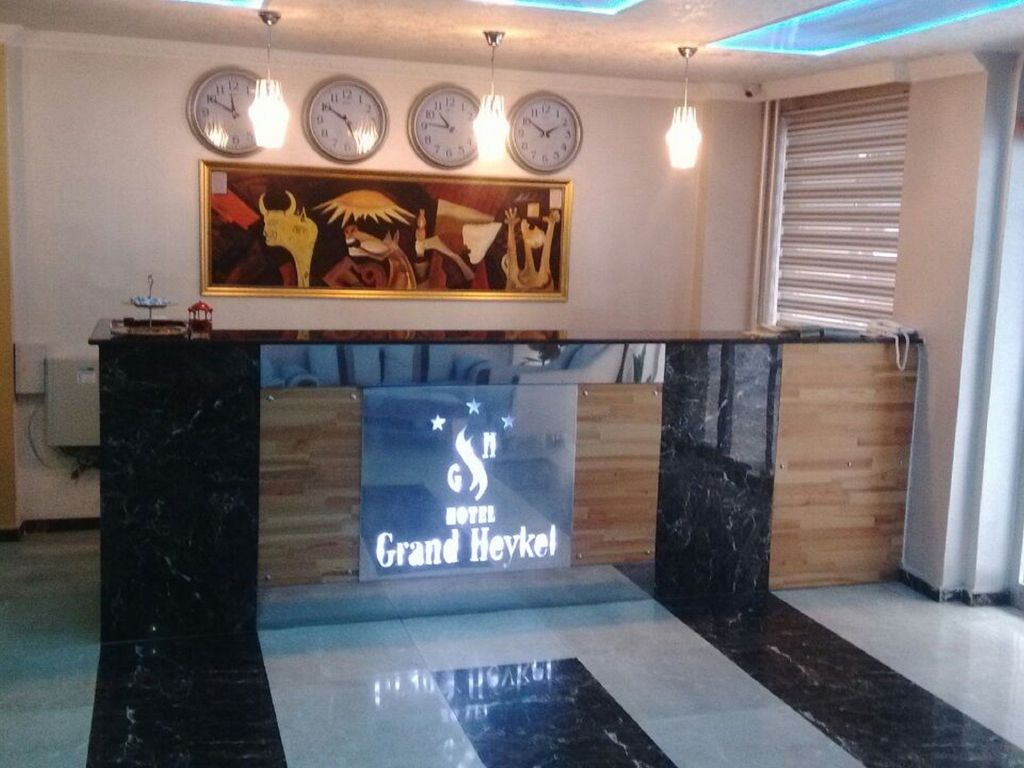 Grand Heykel Hotel