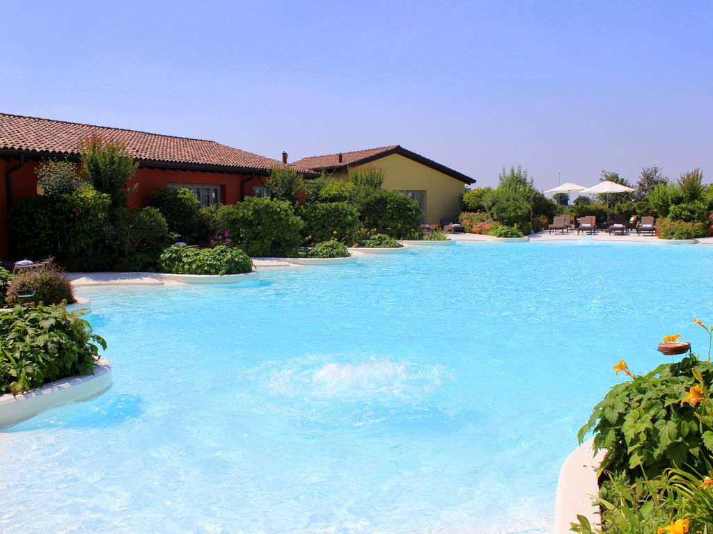 Joia Hotel and Luxury Apartments RTA