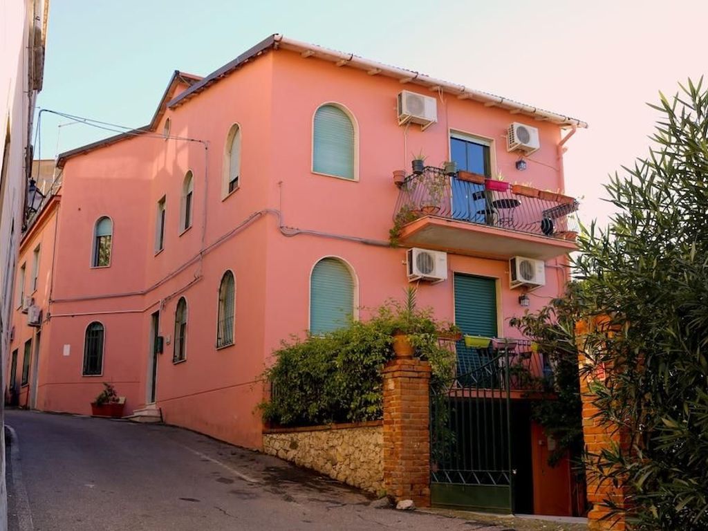 Taormina Flats