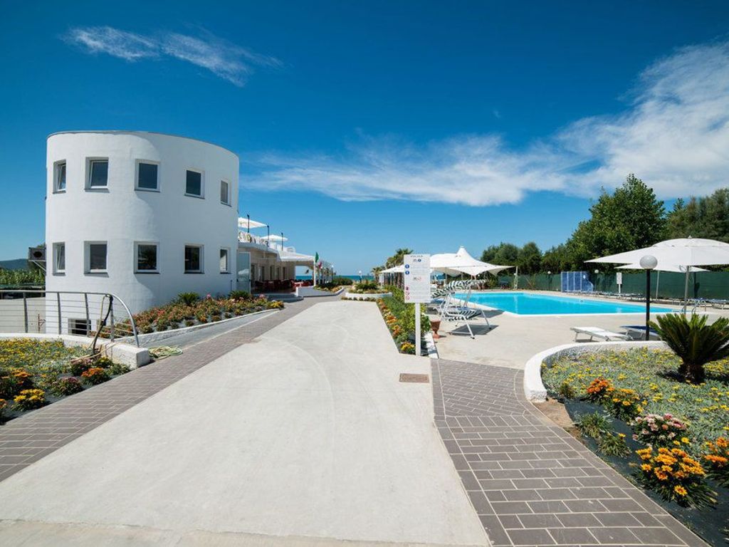 Medea Beach Resort
