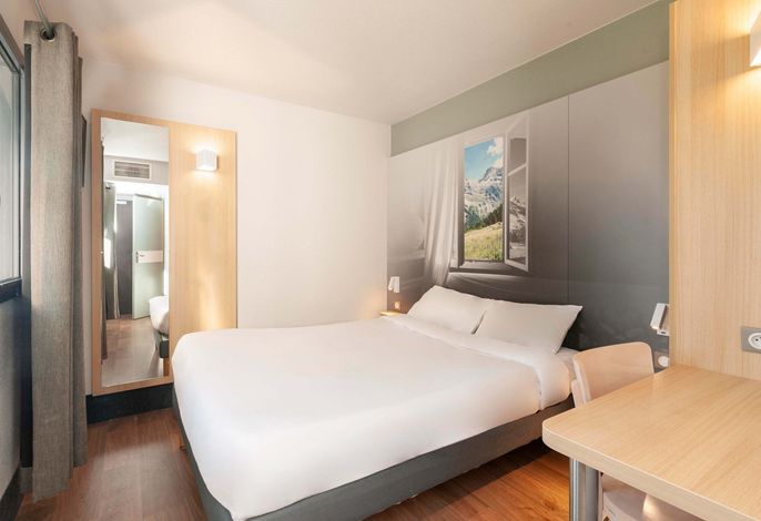B&B Hôtel Pau Zénith