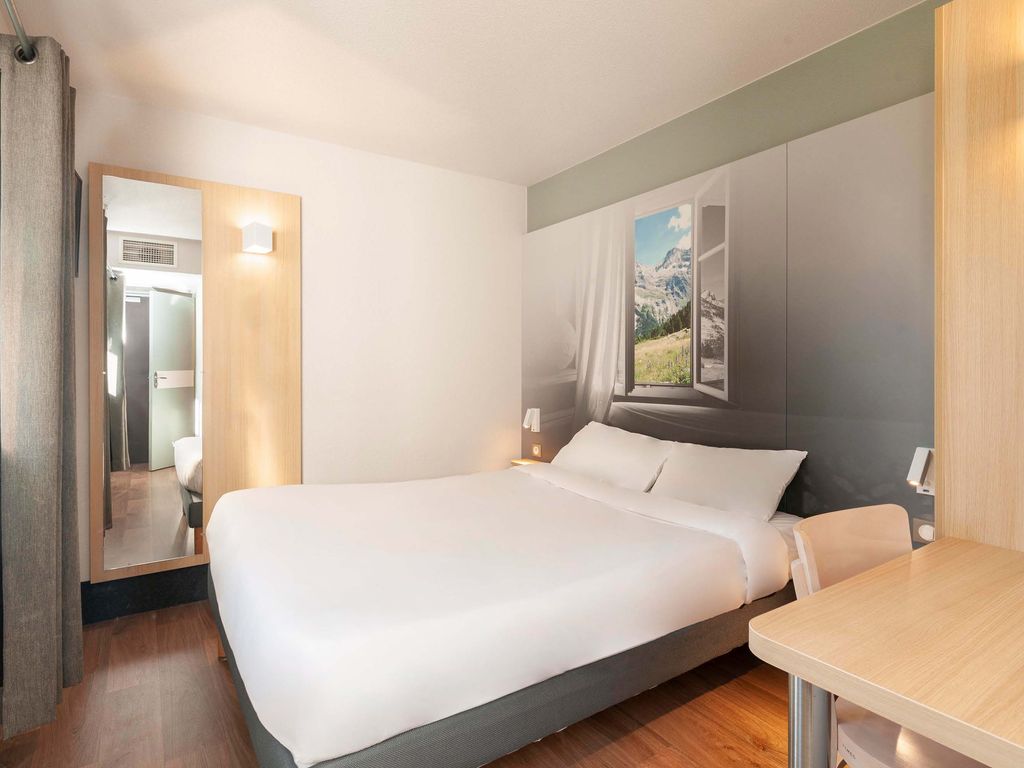 B&B Hôtel Pau Zénith