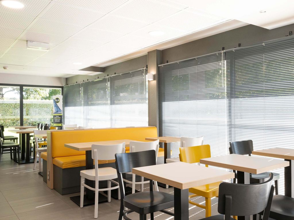 B&B Hôtel Pau Zénith
