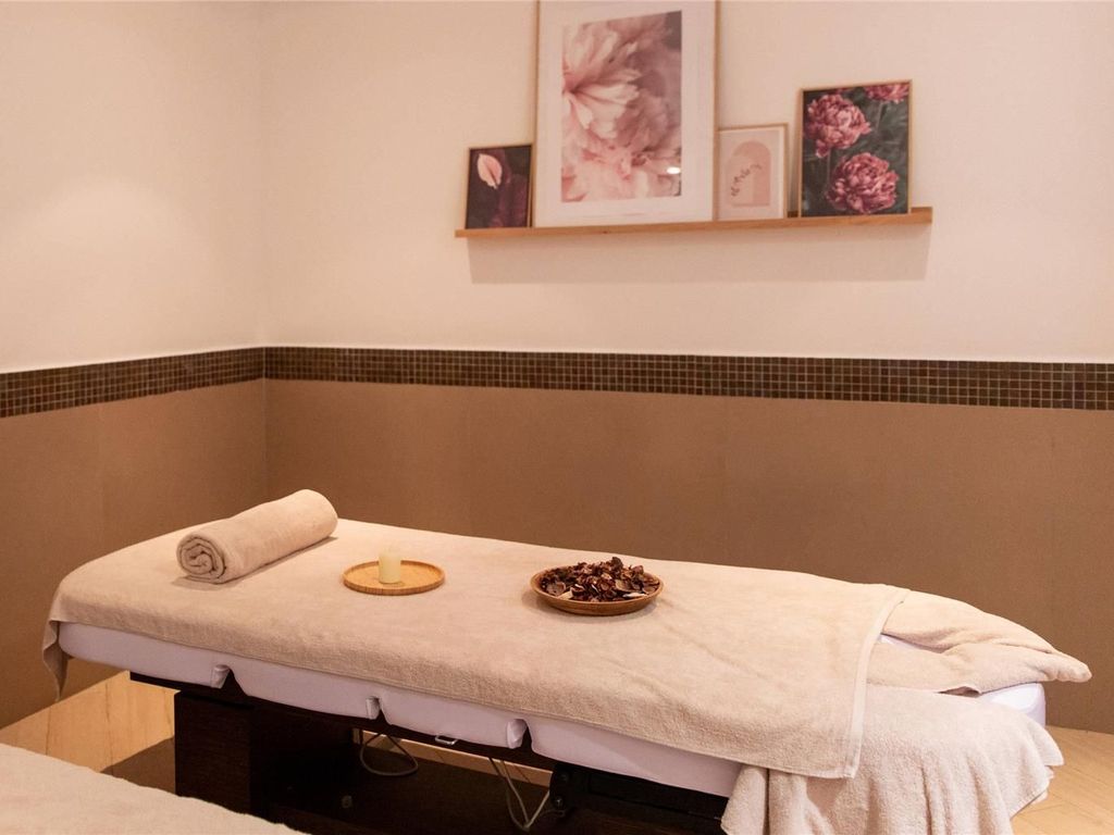 Zenitude Hotel la Valadiere an Ascend Collection Hotel