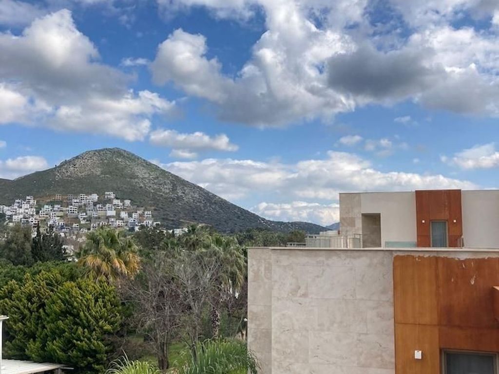 La Local Suites & Spa