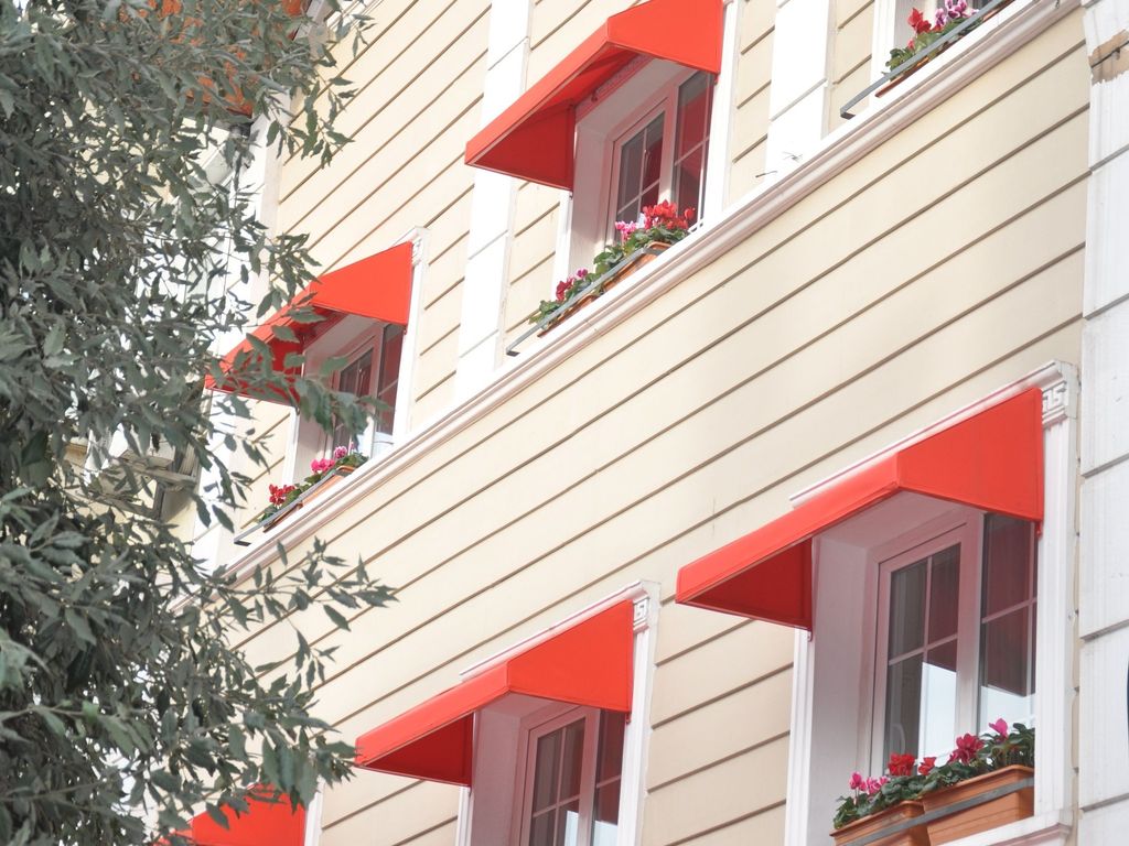 Sarnic West Hotel