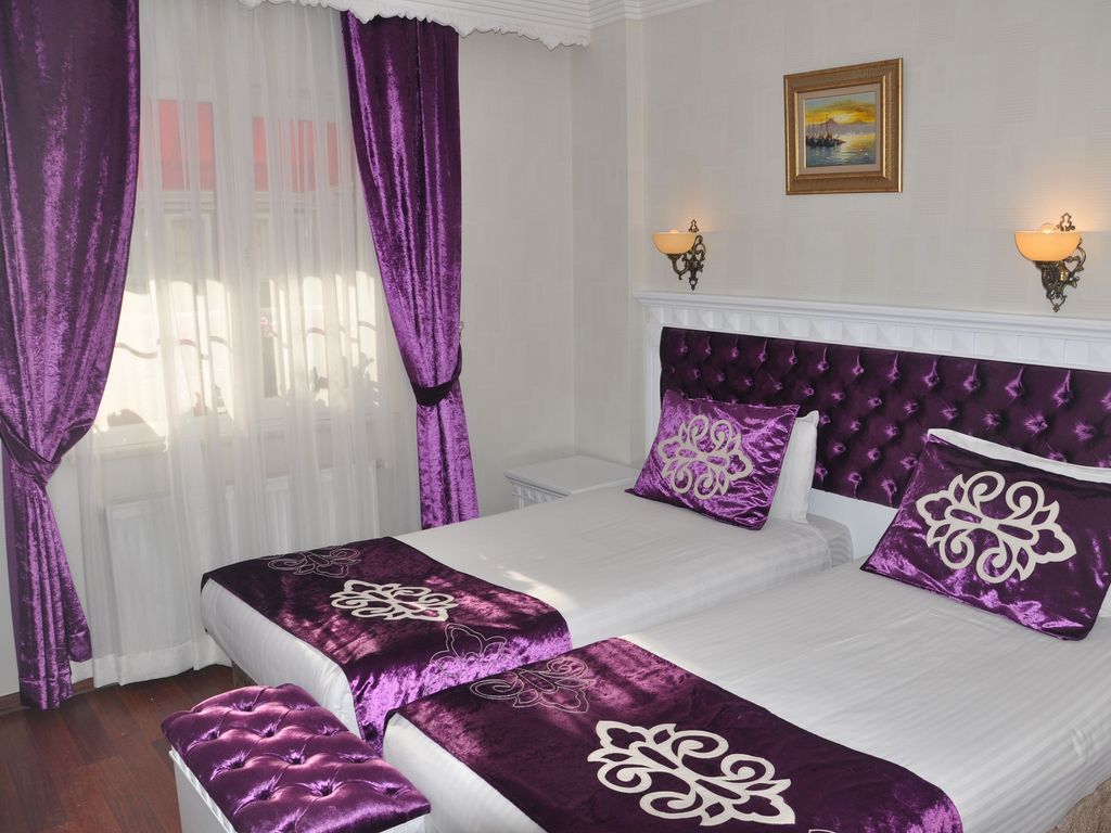 Sarnic West Hotel