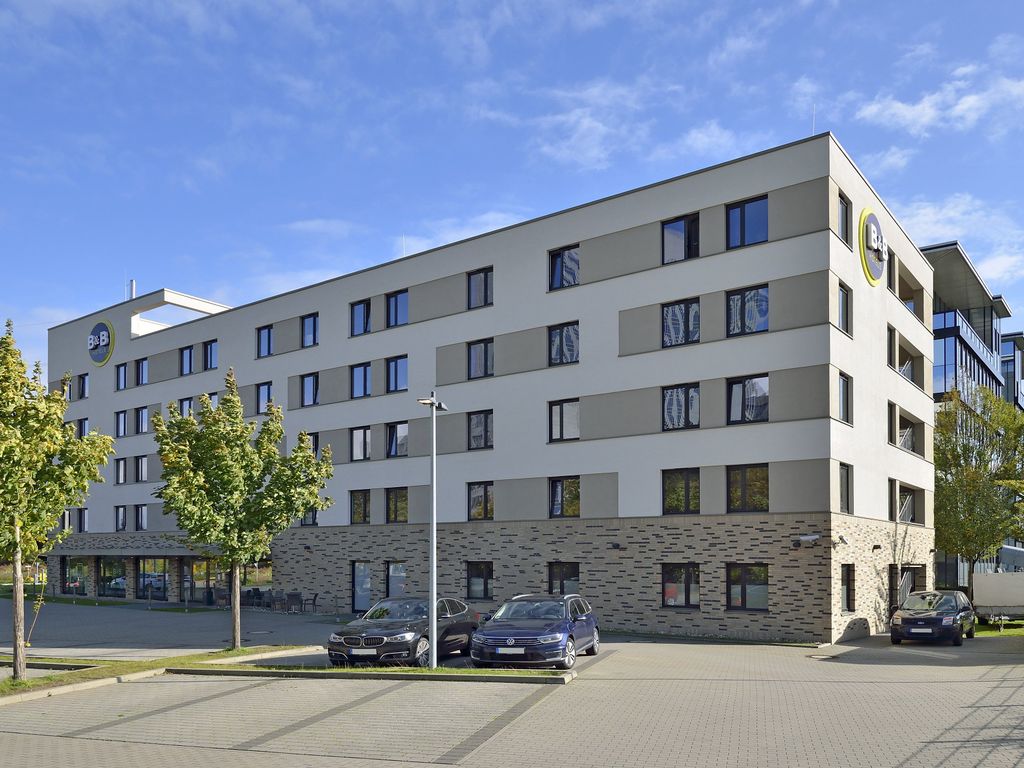 B&B HOTEL Frankfurt-West