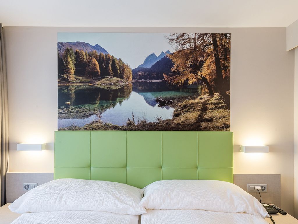 Adhhoc Hotel