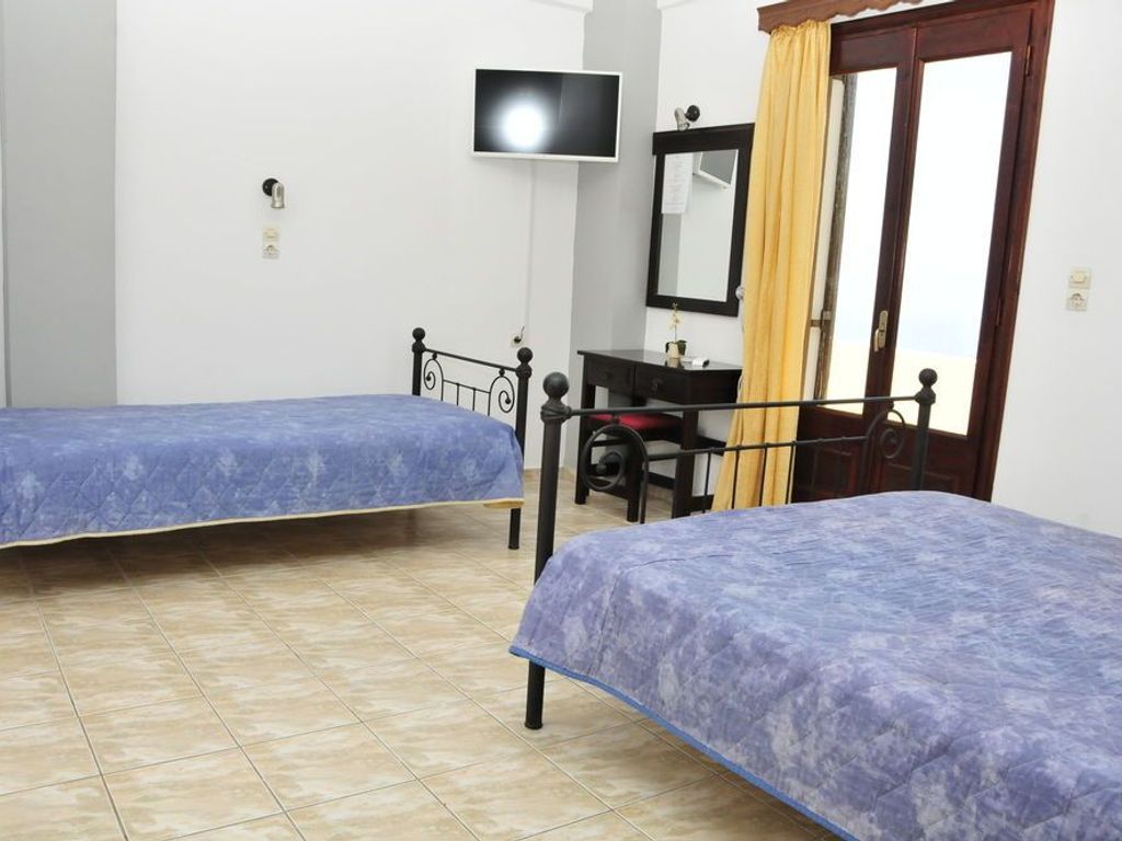 Anessis Apartments