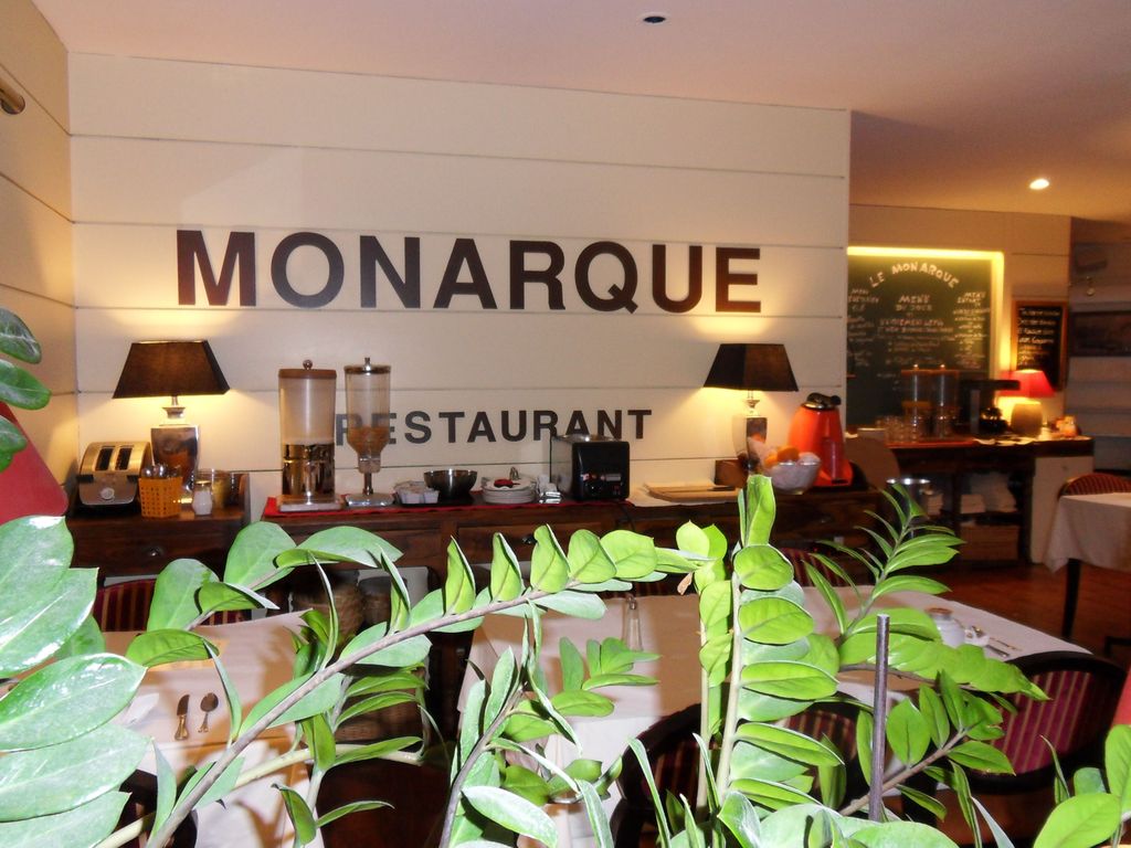 Hôtel-Restaurant Le Monarque