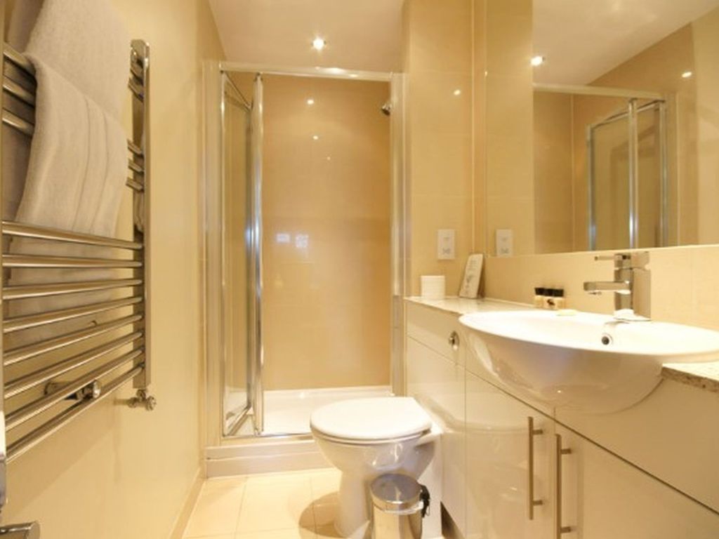 Lodge Drive Serviced Apartments