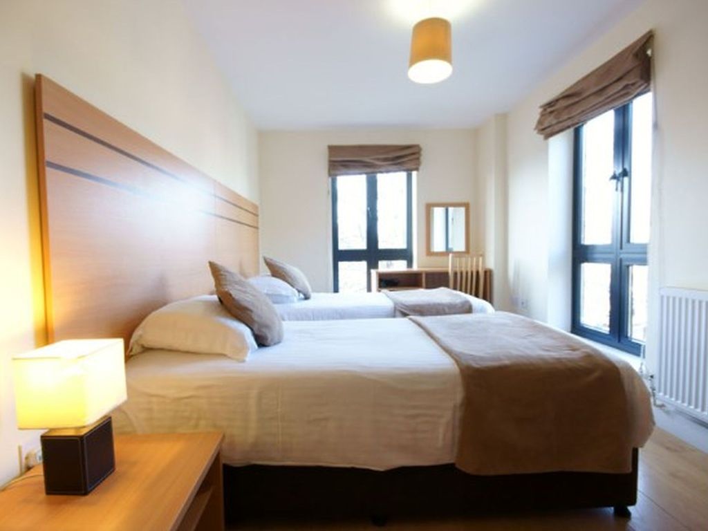 Lodge Drive Serviced Apartments