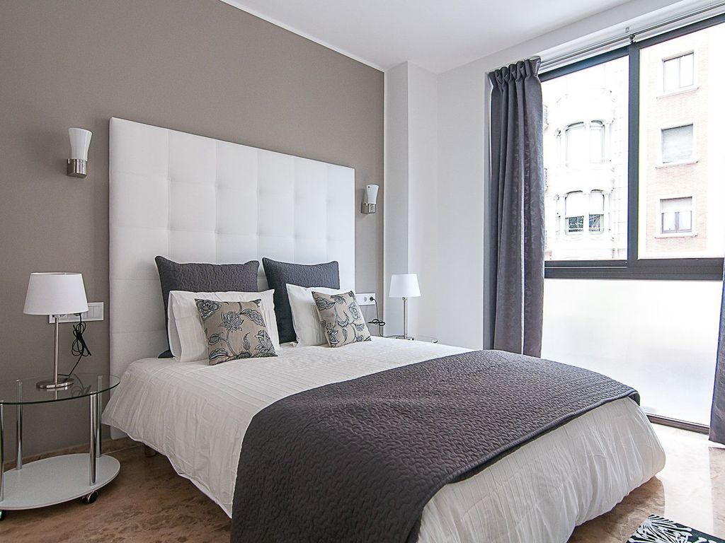 Picasso Suites Apartments