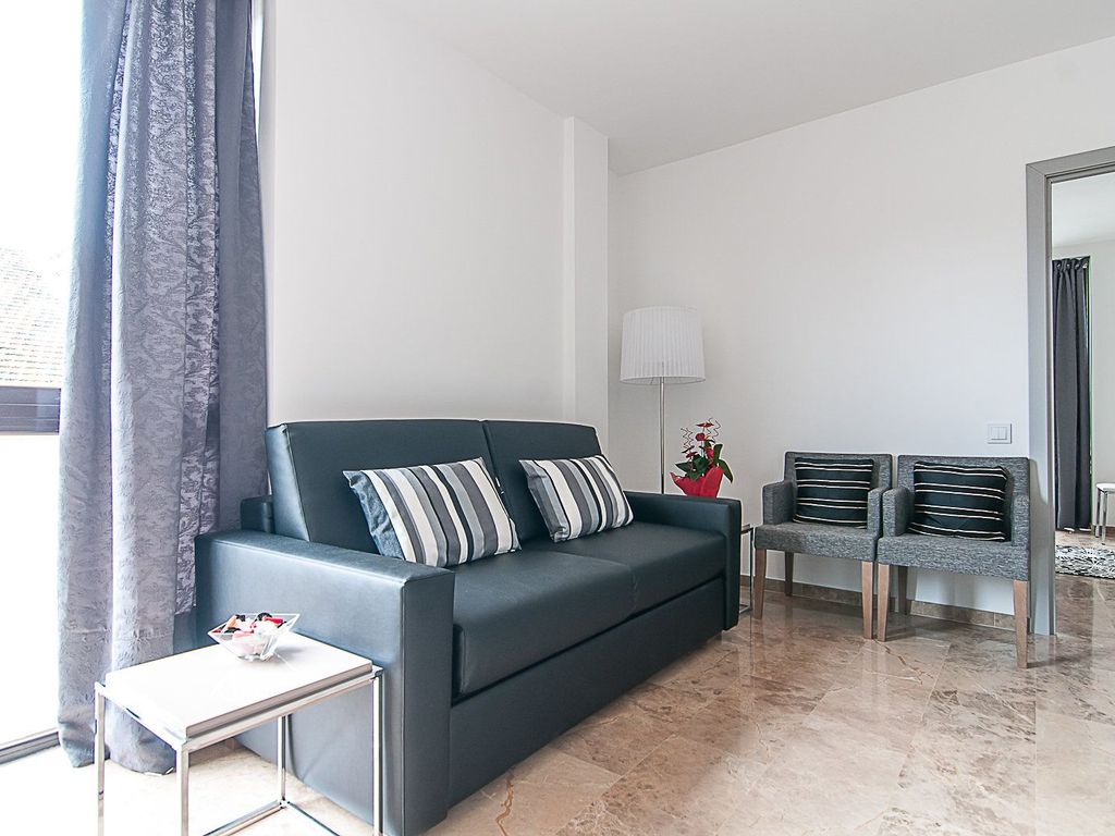 Picasso Suites Apartments