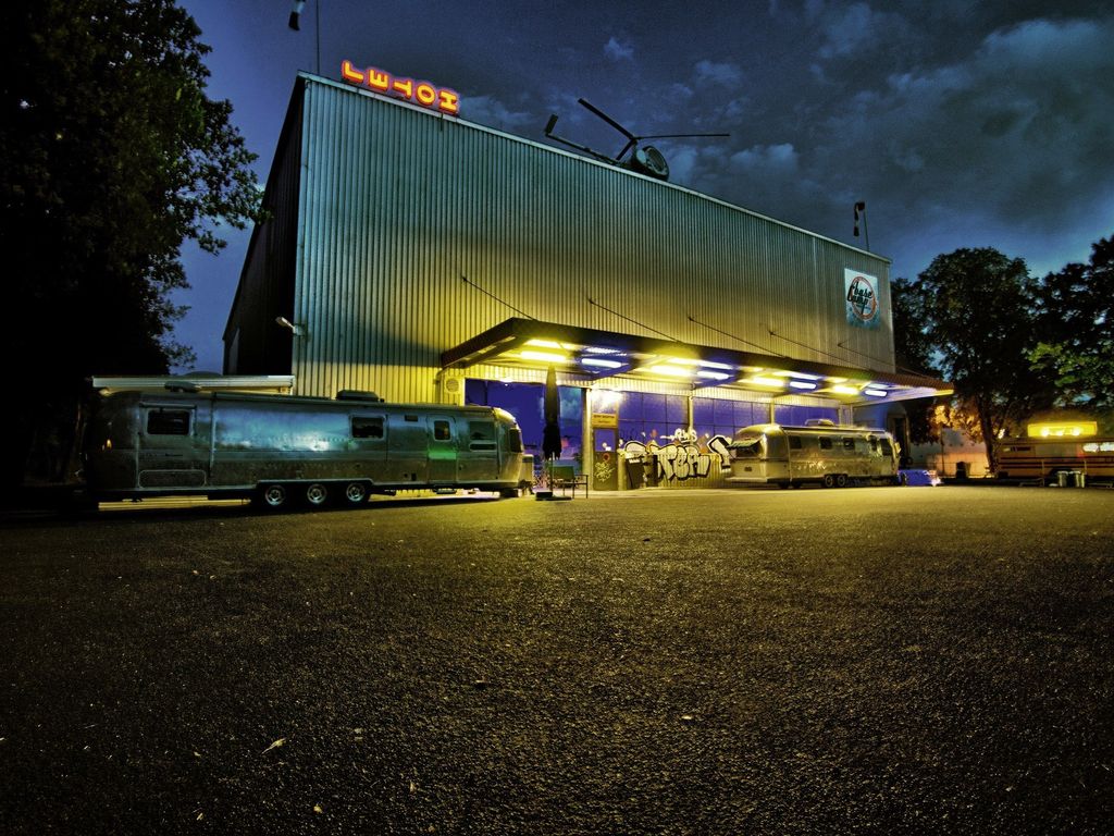 BaseCamp Young Hostel