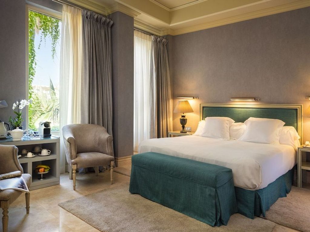 Hotel Boutique Casa del Poeta Sevilla