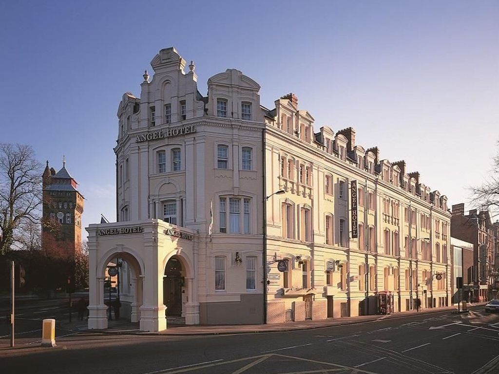 Angel Hotel