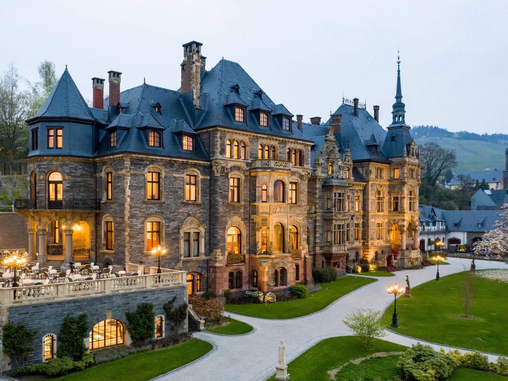 Schloss Lieser Autograph Collection