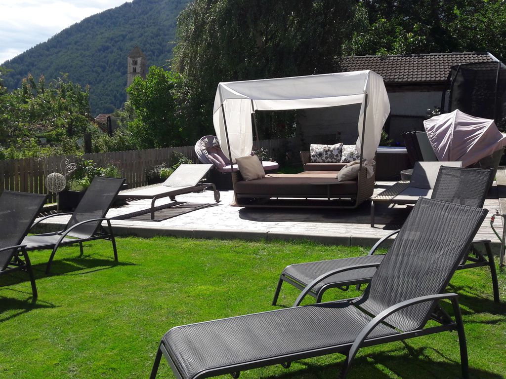 Tyrol Hotel