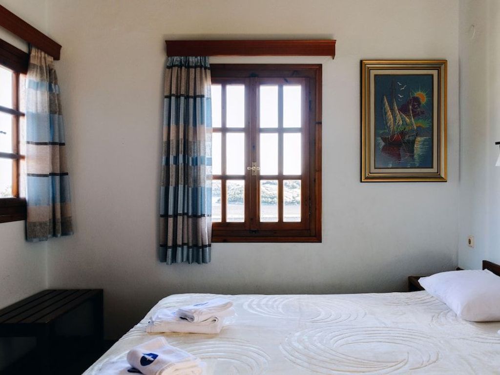 Drymna Hotel