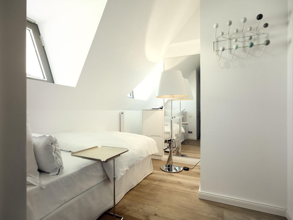 THE QVEST hideaway