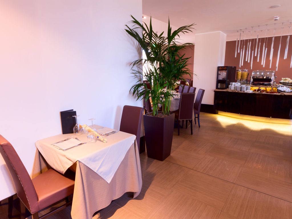 Quality Hotel Green Palace