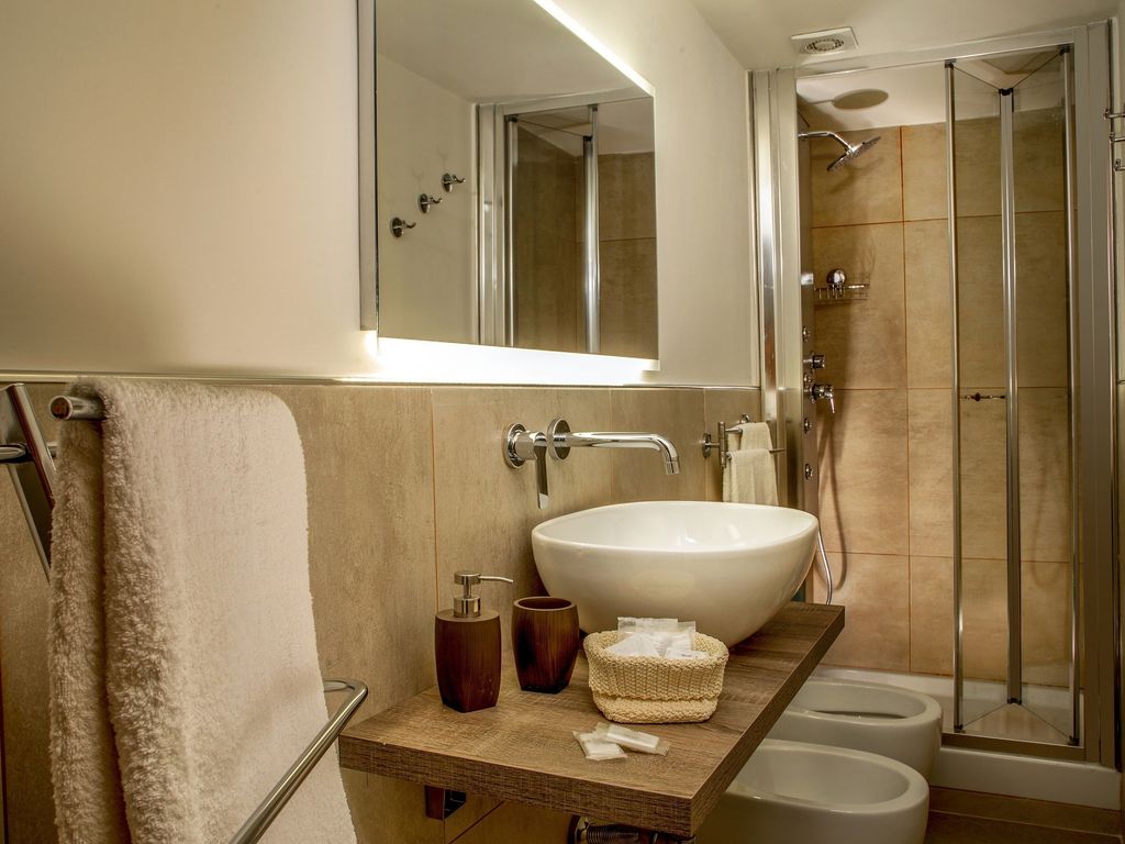 Roma Central Guest House