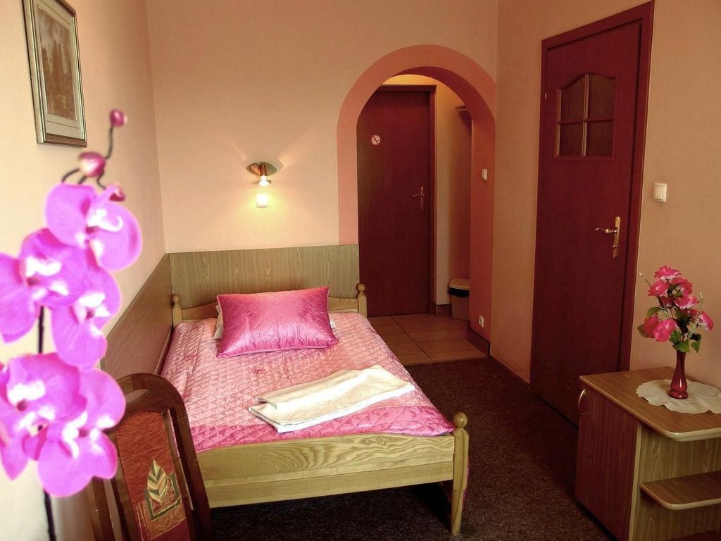 Villa Eden *Hotelik & Restaurant*