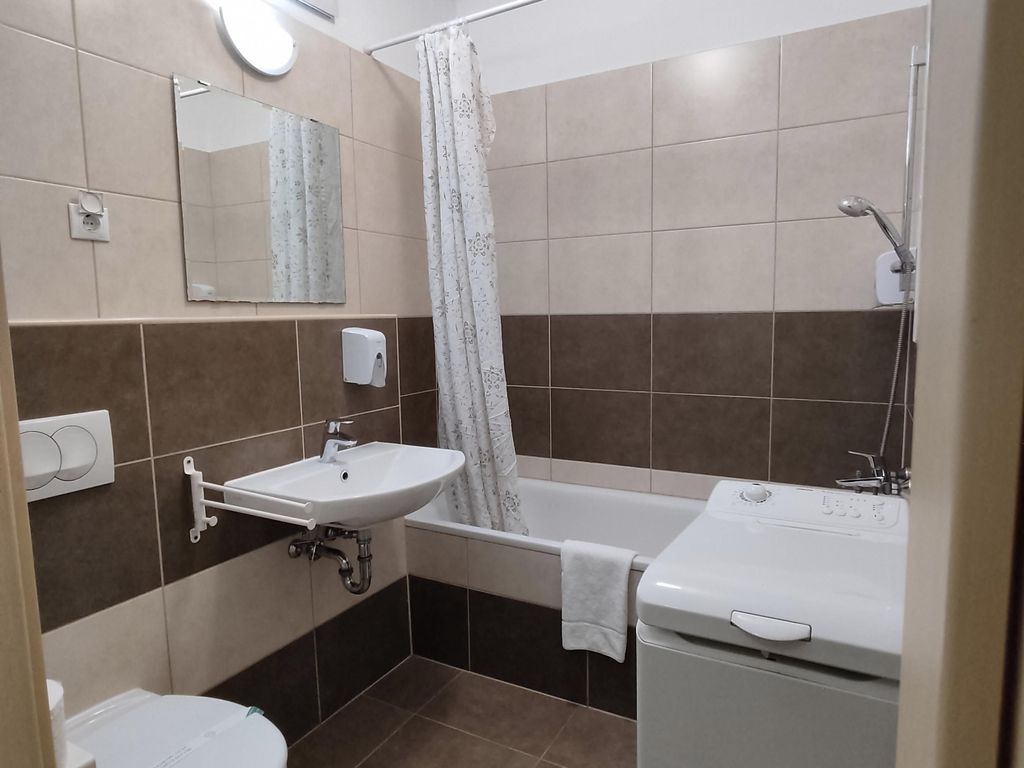Corvin Center Suites