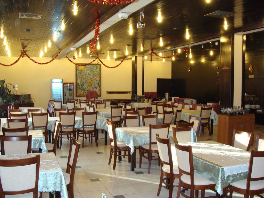 Ela Hotel