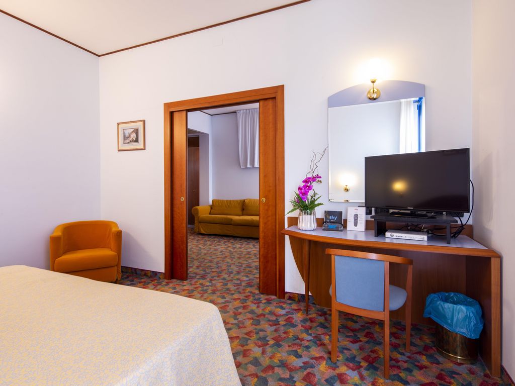 Hotel Persico's