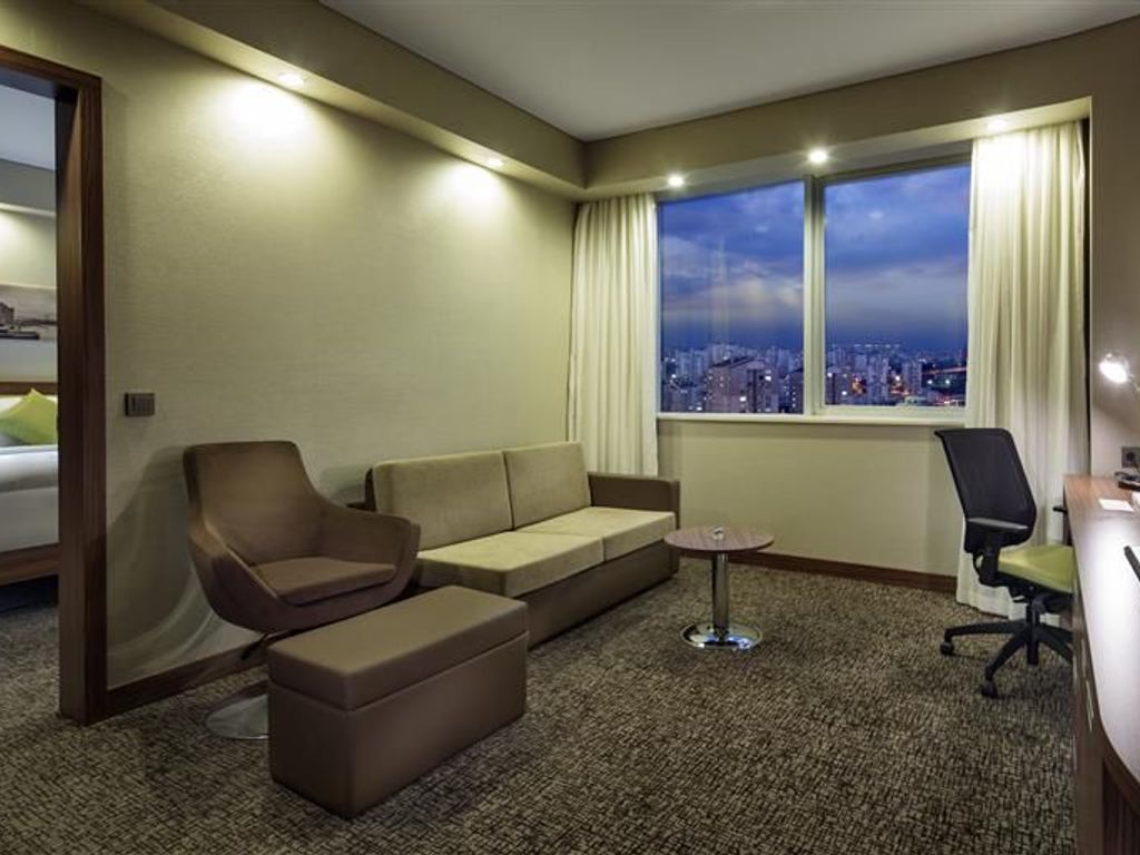Hampton by Hilton Istanbul Kayasehir
