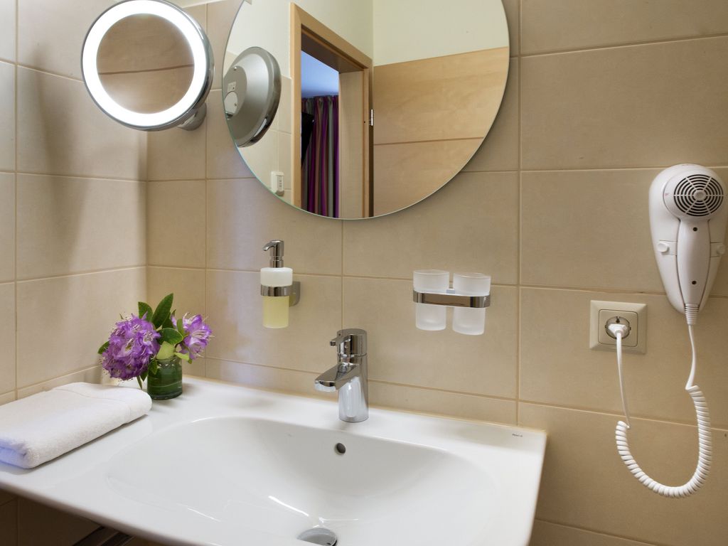 SONN IDYLL Aparthotel