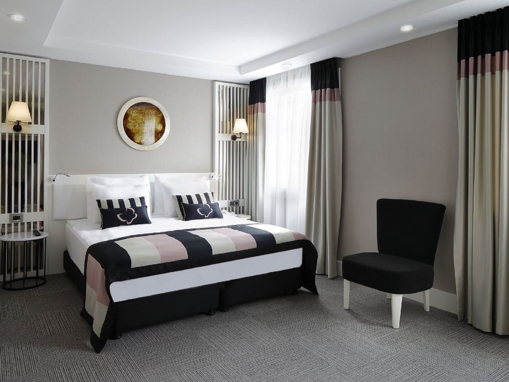 Mia Berre Hotels