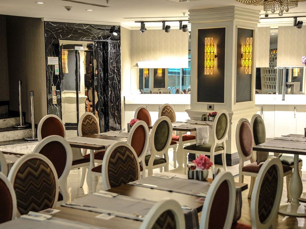 Mia Berre Hotels