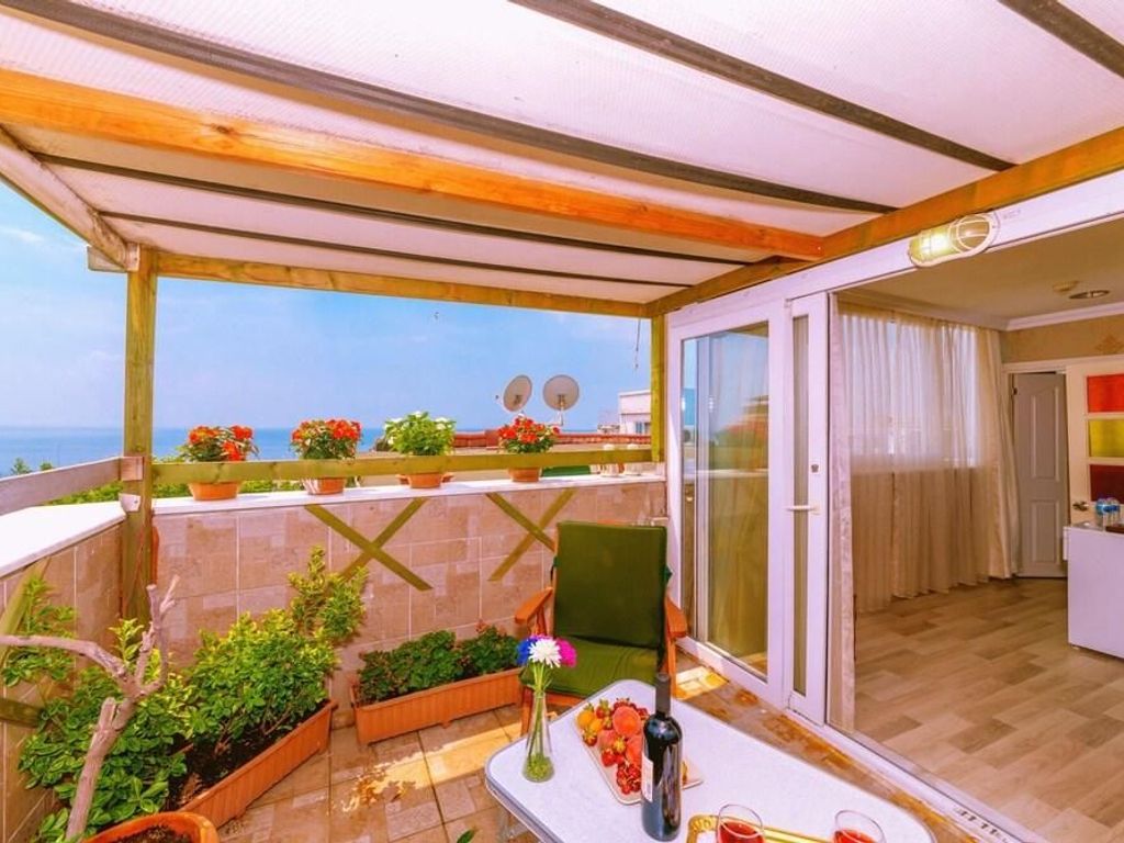 Walnut Shell Hotel