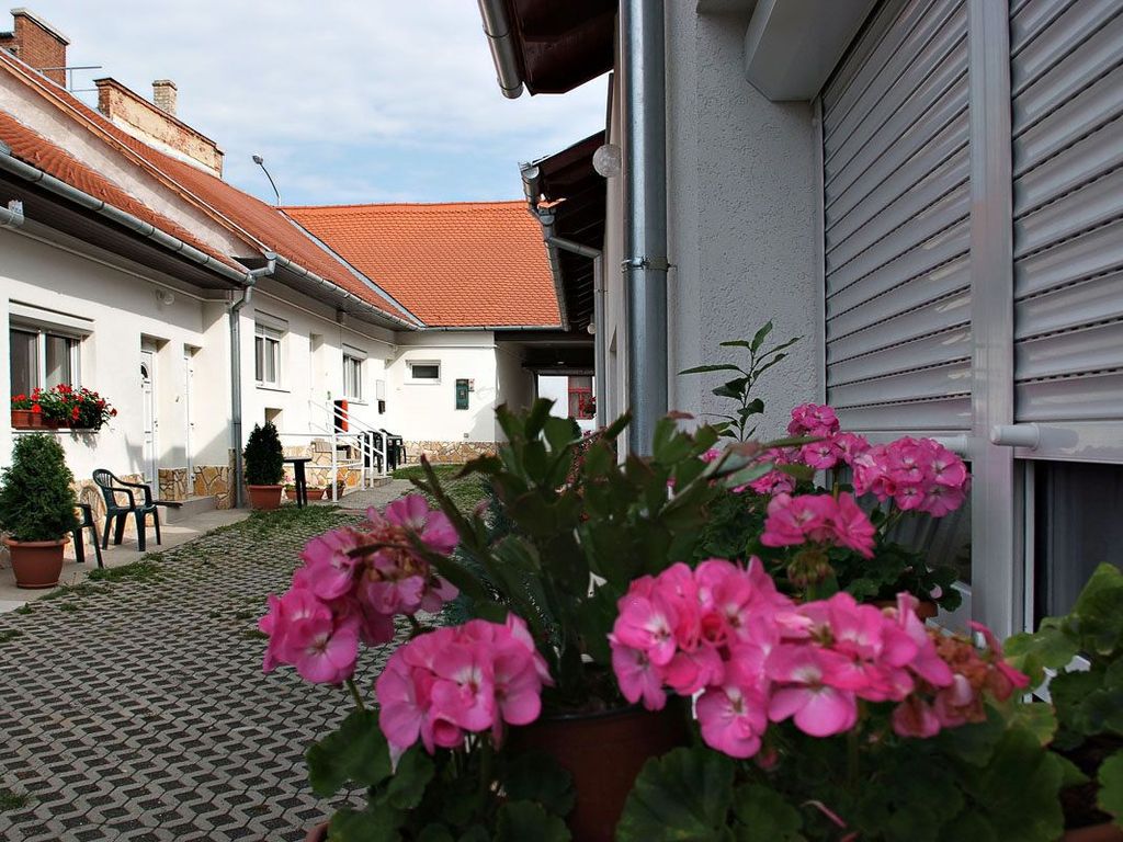 Hungária Apartments