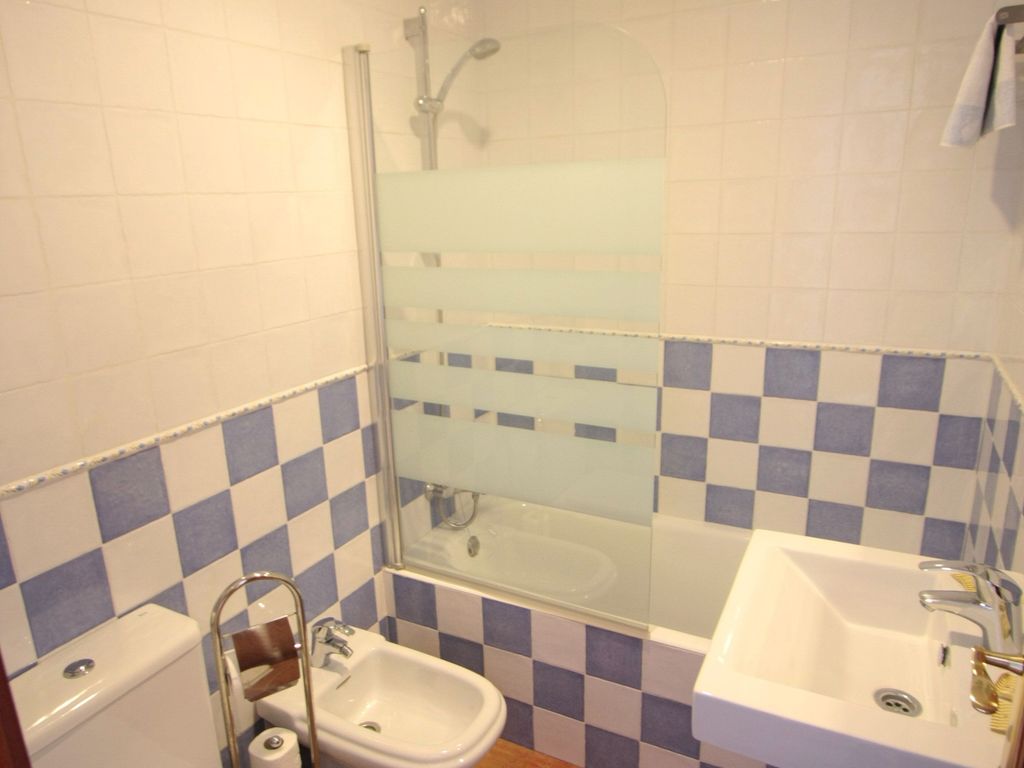 Nerjaluna Apartamentos