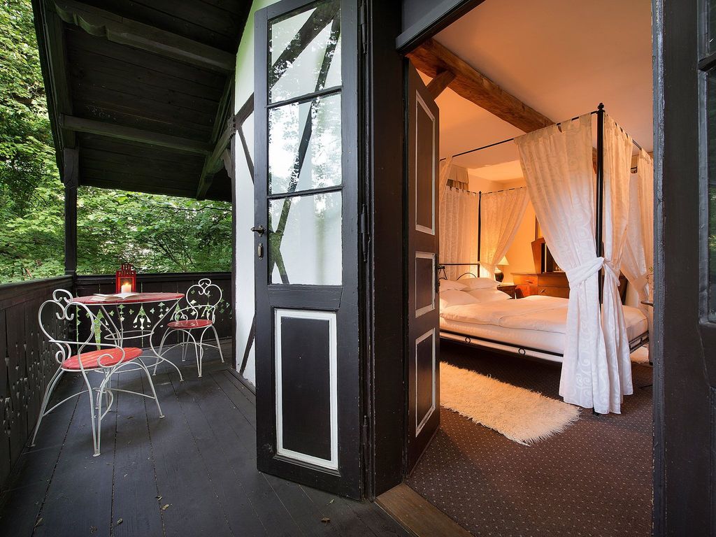 Chateau Loucen Garden Retreat