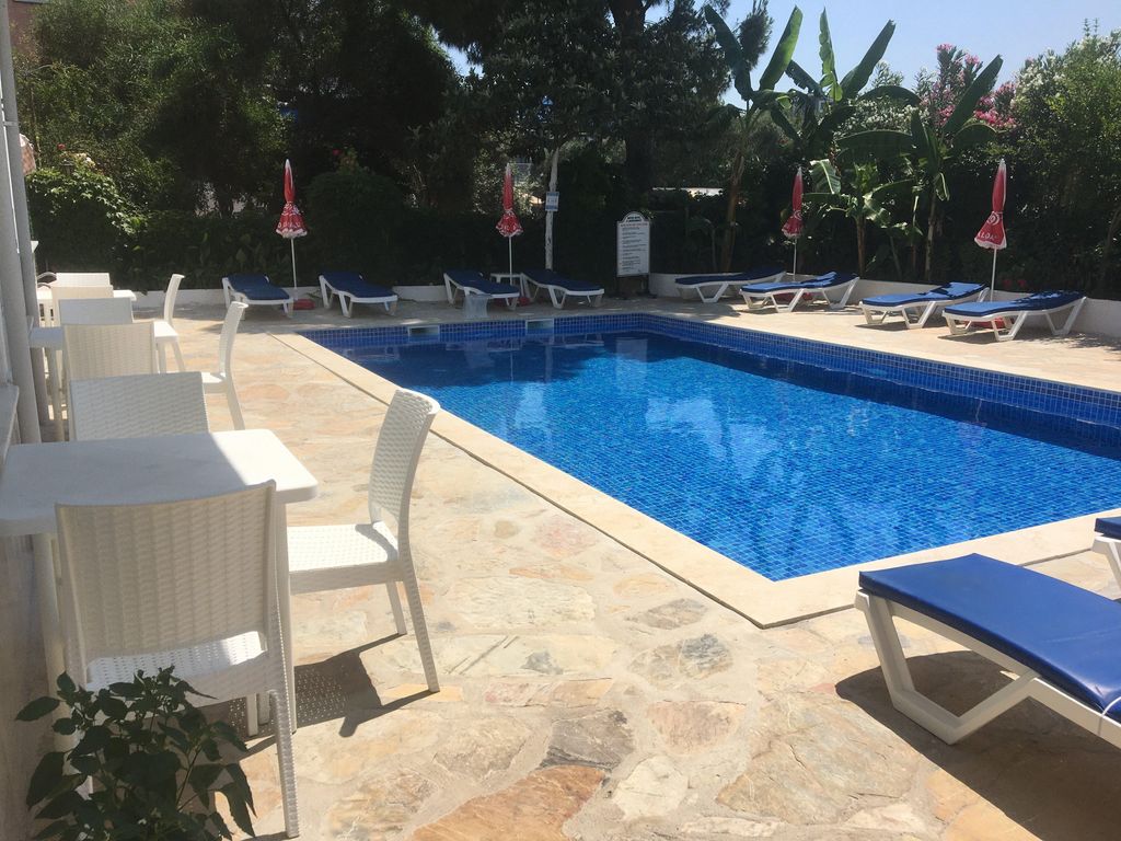 Ünver Hotel