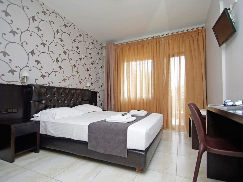 Principal New Leisure Hotel